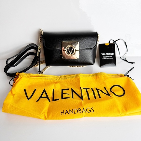 NWT VALENTINO BY MARIO VALENTINO
Lilou Leather Crossbody Bag - Picture 3 of 11